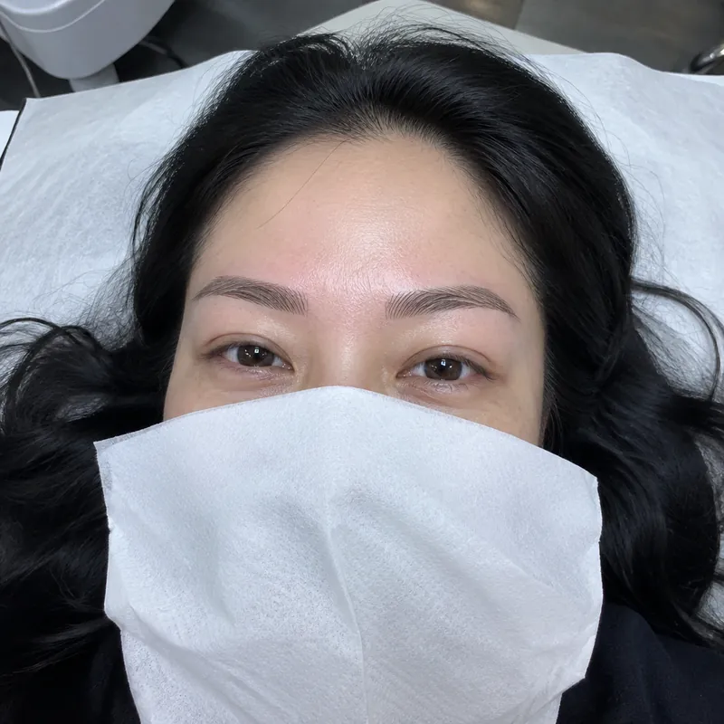 중촌동 엠보눈썹 시술 예시 이미지